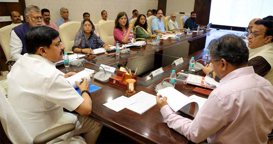 व्यवस्थित ग्रामीण विकास और जनकल्याण कार्यक्रमों के प्रभावी क्रियान्वयन के लिए पंचायतों को सशक्त बनाना आवश्यक : मुख्यमंत्री डॉ. यादव